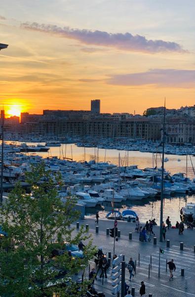 Magnifique 105m2 au Coeur du Vieux-Port, Marseille