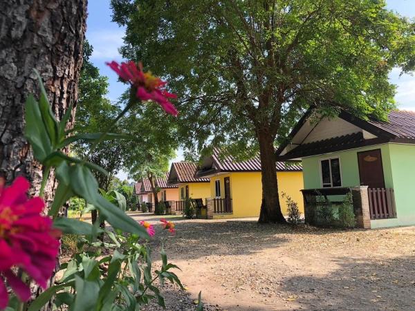 A la foto es mostra l'objecte Ban Rai Plai Na บ้านไร่ปลายนารีสอร์ท situat a la ciutat de Ta Khli.