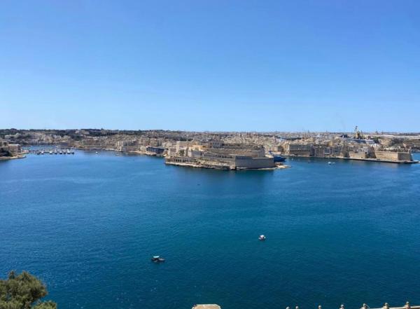 Valletta Majestic Grand Harbour View 3-Bedroom by Malta Weekend, La Valette