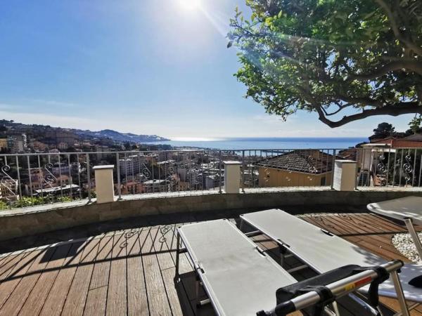Nella foto è visibile l'oggetto Beautiful apartment in Sanremo situato nella città di Sanremo.