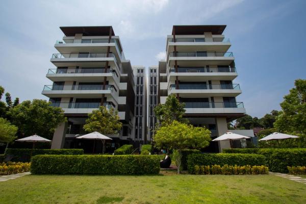 Na fotografii je vidět objekt Escape II CondominiumE225 nacházející se ve městě Ko Munnork.