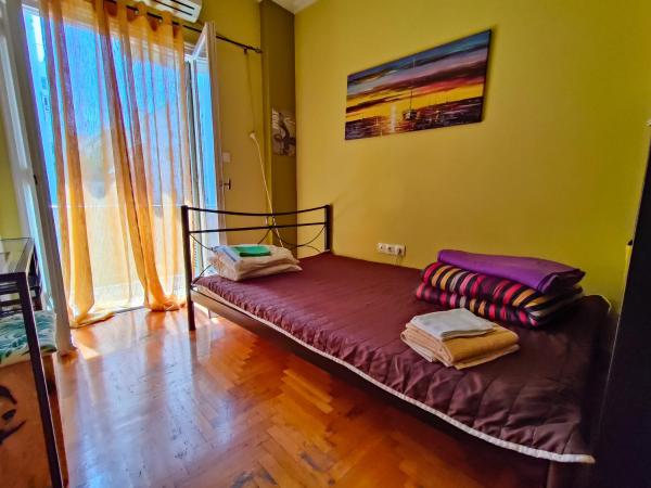 Bild 7: Studio in Athens center