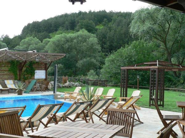 Yhden hengen huone - Oma kylpyhuone — 22 m² - Complex Barite