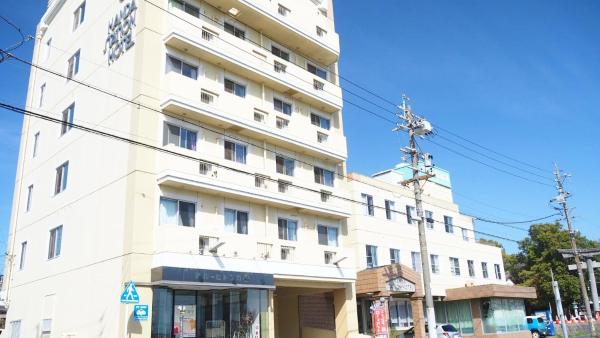 A la foto es mostra l'objecte Handa Station Hotel situat a la ciutat de Handa.