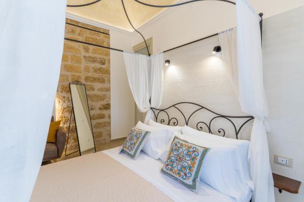 Na zdjęciu widoczny jest obiekt Mama Tita Rooms and Breakfast położony w mieście Palermo.