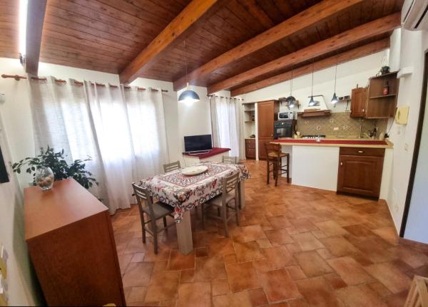 På billedet ses objektet Villa Sinforosa - Mondello beliggende i byen Mondello.