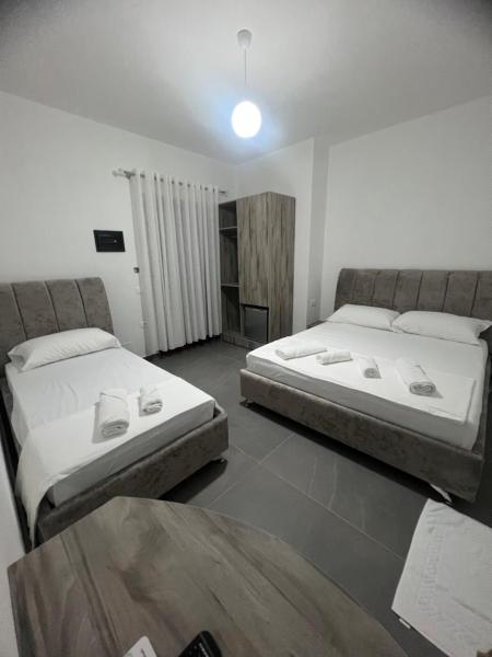 På billedet ses objektet Villa Rreze Dielli beliggende i byen Vlorë.