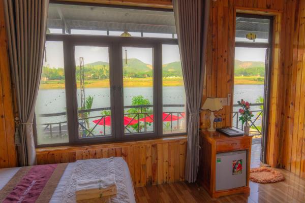 A la foto es mostra l'objecte Phong Nha Escape Bungalow situat a la ciutat de Tam Trang.