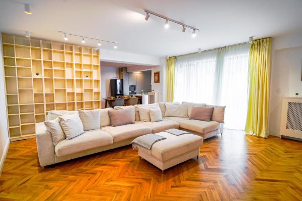 Luxury Central Park Apartment - Bucharest