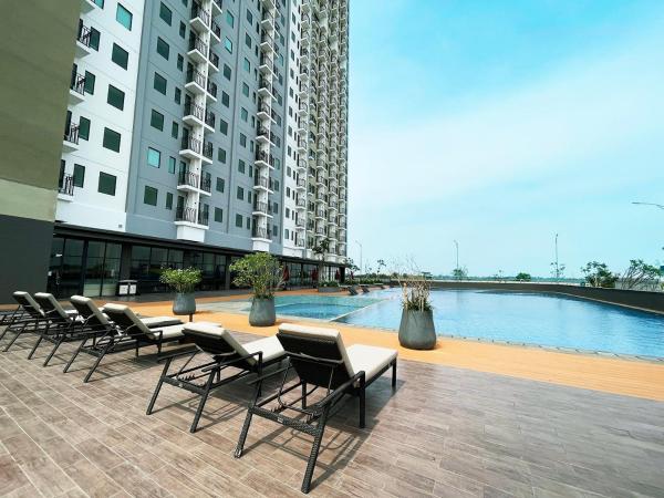 Hotel Osaka Pik2 - Jakarta