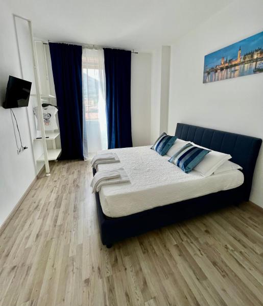 Op de foto is het object Toscanini 5 Terre Apartment te zien, gelegen in de stad Chiappa.