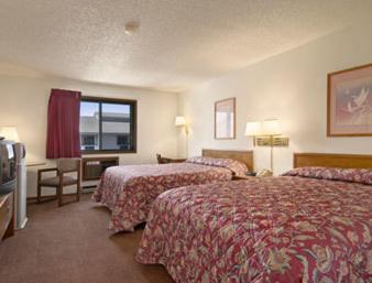 Foto 7: Super 8 by Wyndham Hartford WI