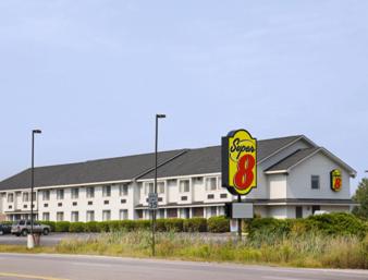 Fotografia 2: Super 8 by Wyndham Portland/Westbrook Area