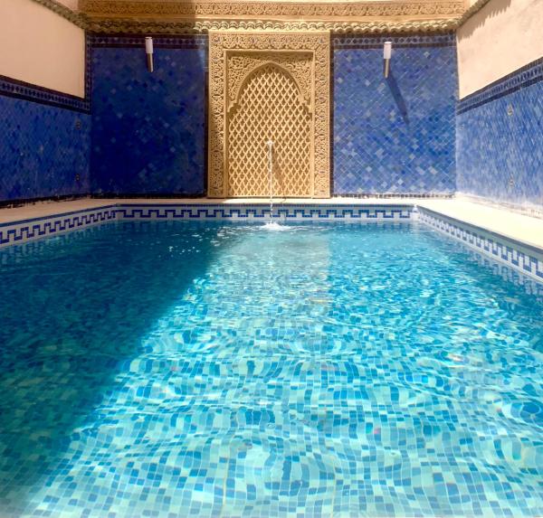På billedet ses objektet Riad Zahraa Al Ismailia beliggende i byen Meknès.