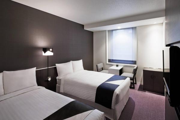 Editors Twin Room — 23 m² - Courtyard by Marriott Tokyo Station