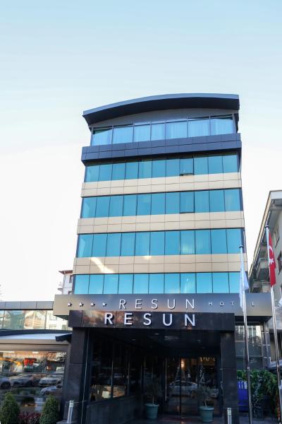 На фото показан объект Resun Hotel, расположенный в городе Анкара.