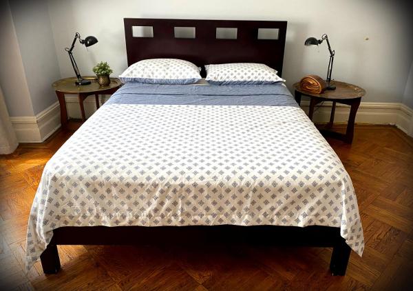 A la foto es mostra l'objecte Spacious Bedroom in a Brooklyn House Shared with Host situat a la ciutat de Brooklyn.