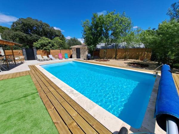 Na zdjęciu widoczny jest obiekt Agréable villa avec piscine położony w mieście Vailhan.