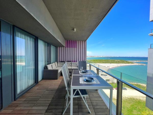 Auf dem Foto ist das Objekt Luxury beachfront apt - quite area, 100 sqm in der Stadt Constanţa zu sehen.