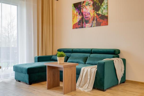 写真にはザジェチェ市にあるApartament Laguna Beskidów 26 nad Jeziorem Żywieckim z sauną i siłownią - Dream Apartが写っています。