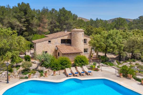 写真にはポリェンサ市にあるHoliday Villa Cuarterades Pollensa - Js Propertiesが写っています。