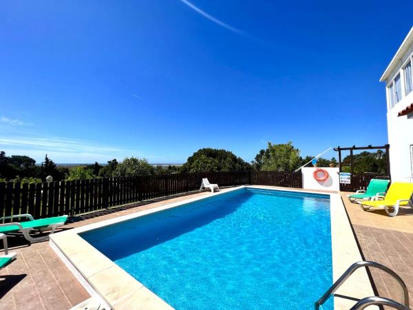 A la foto es mostra l'objecte Tavira Vila Formosa 6 With Pool by Homing situat a la ciutat de Pinheiro.