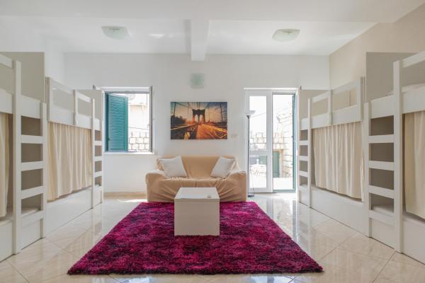 Love Dubrovnik Hostel, Dubrovník