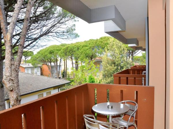Cozy Flat With Sunlit Balcony Retreat - Beahost - Bibione Pineda