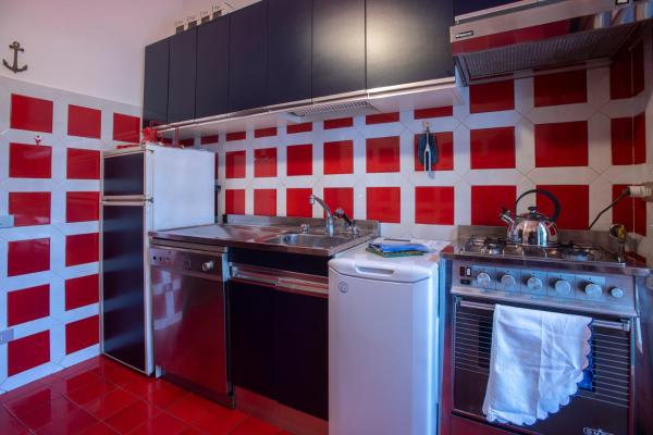 Kuva 9: 080 - La Villa storica Il Vigneto 45b, Terrazza sul Mare - Parcheggio privato GRATIS