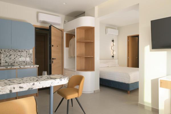 A la foto es mostra l'objecte Matareva Suites - Ostria Deluxe Suite Studio situat a la ciutat de Perivólia.