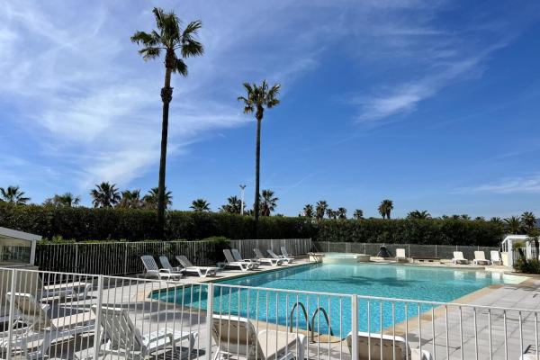 Nice Studio With Balcony Located In Fréjus - Fréjus