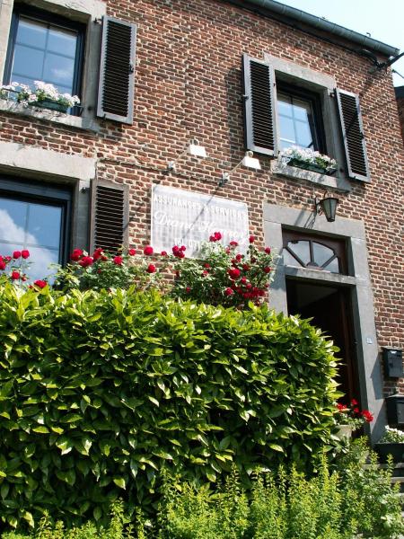 Na foto é possível ver o objeto Le Petit Chapitre : Maison de charme localizado na cidade de Fosses-La-Ville.