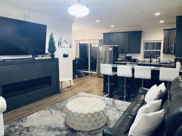 Na zdjęciu widoczny jest obiekt Luxury Bliss, Close to Major Attractions w/Game Room & Gas Grill położony w mieście Pigeon Forge.