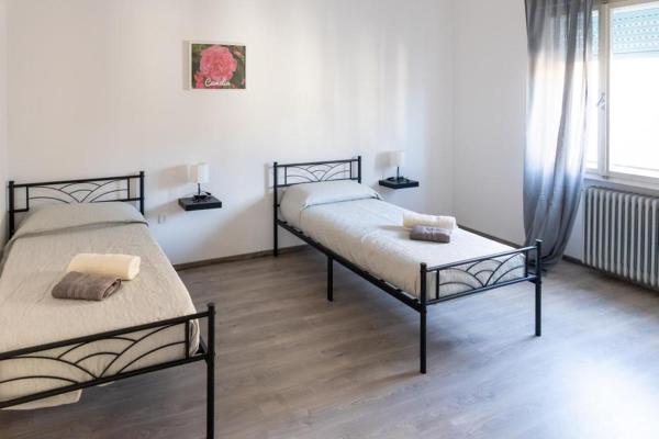 Na zdjęciu widoczny jest obiekt Elite Home położony w mieście Monfalcone.