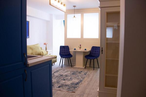 På billedet ses objektet Blue Joy Bukovina Aparthotel beliggende i byen Suceava.