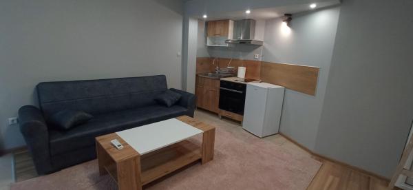 Varna Studio 2, Warna