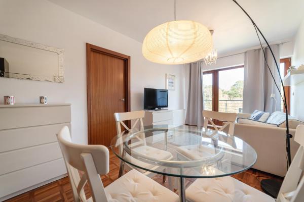 Nella foto è visibile l'oggetto Nowoczesny Apartament w Helskiej Villi w Helu situato nella città di Hel.