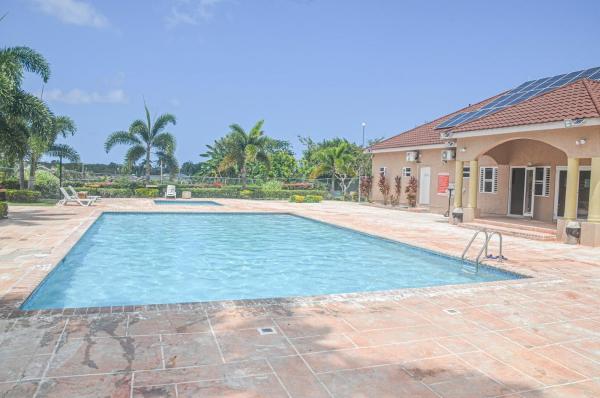 Twin Peak Cottage - Jamaica
