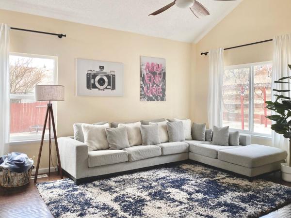 A la foto es mostra l'objecte Reno 3BR Home · Graduation & Spring in Reno situat a la ciutat de Reno.