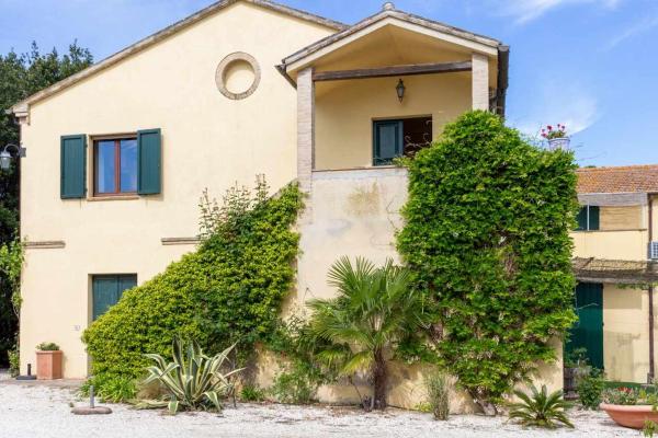 R24 - Casa Glicine . - Osimo