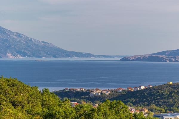 Na fotografii je vidět objekt Apartments Marija nacházející se ve městě Bribir.
