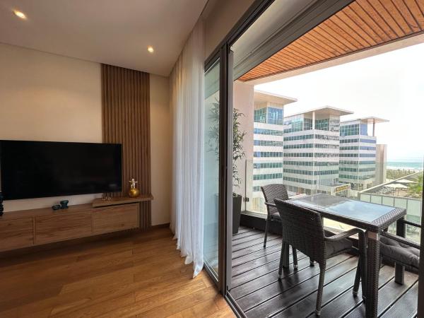 Marvelous Ocean View Suite Marina - By AppartAli, Касабланка