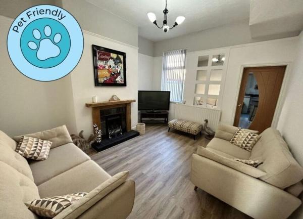 På billedet ses objektet Westview House by Sasco Apartments beliggende i byen Blackpool.