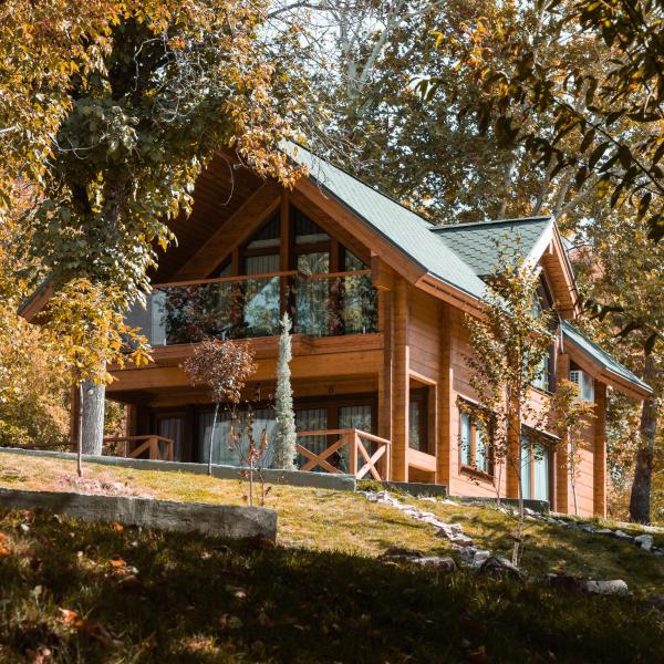 Na zdjęciu widoczny jest obiekt Green Hills Resort Uzbekistan położony w mieście Karakkulʼtugay.