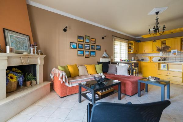 Na foto é possível ver o objeto Aurelia Apartment localizado na cidade de Lixouri.