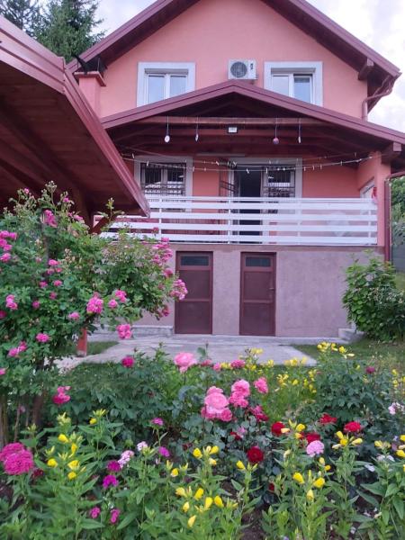 A la foto es mostra l'objecte Villa Bella situat a la ciutat de Vlakovo.