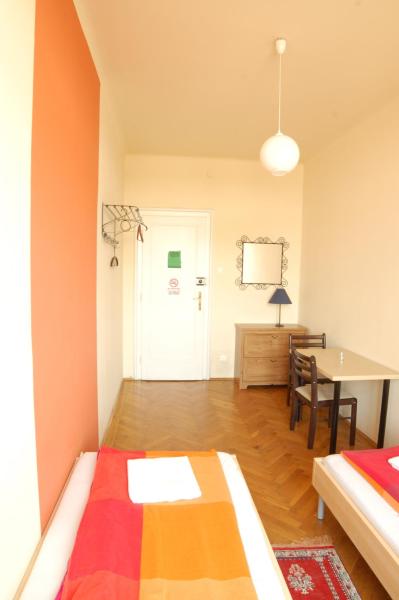 Photo 3 : Bubble Hostel