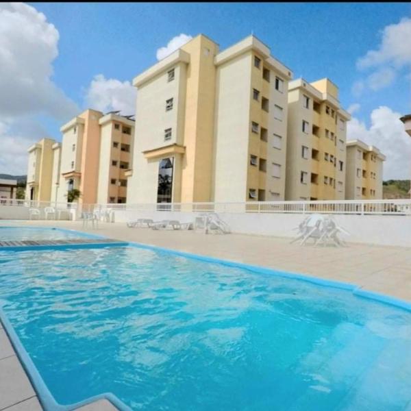 A la foto es mostra l'objecte Apartamento com piscina em Ubatuba-SP situat a la ciutat de Ubatuba.