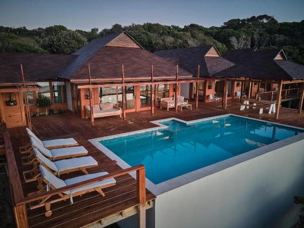 Aloha 10 I 4Bed Villa with Stunning Sea View Pool, Ponta Mamoli