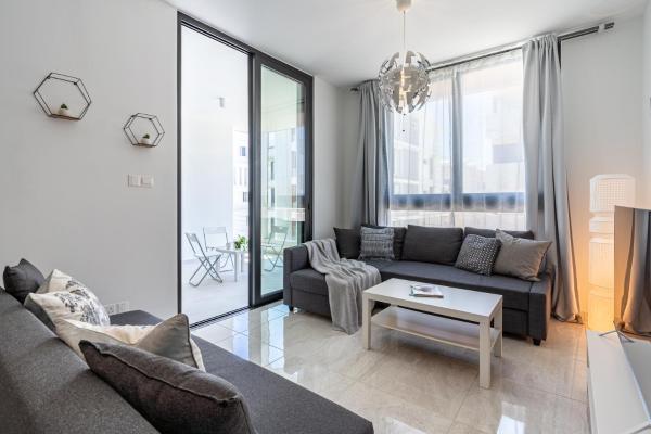 Lana 1-Bedroom Apt in Larnaca, Larnaka